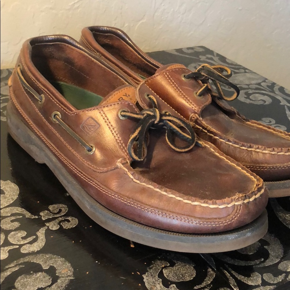 Barely worn Sperry Topsiders 10M